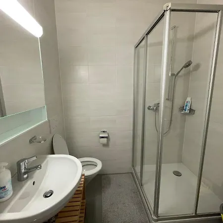 Apartamento 8 Min To Train Station